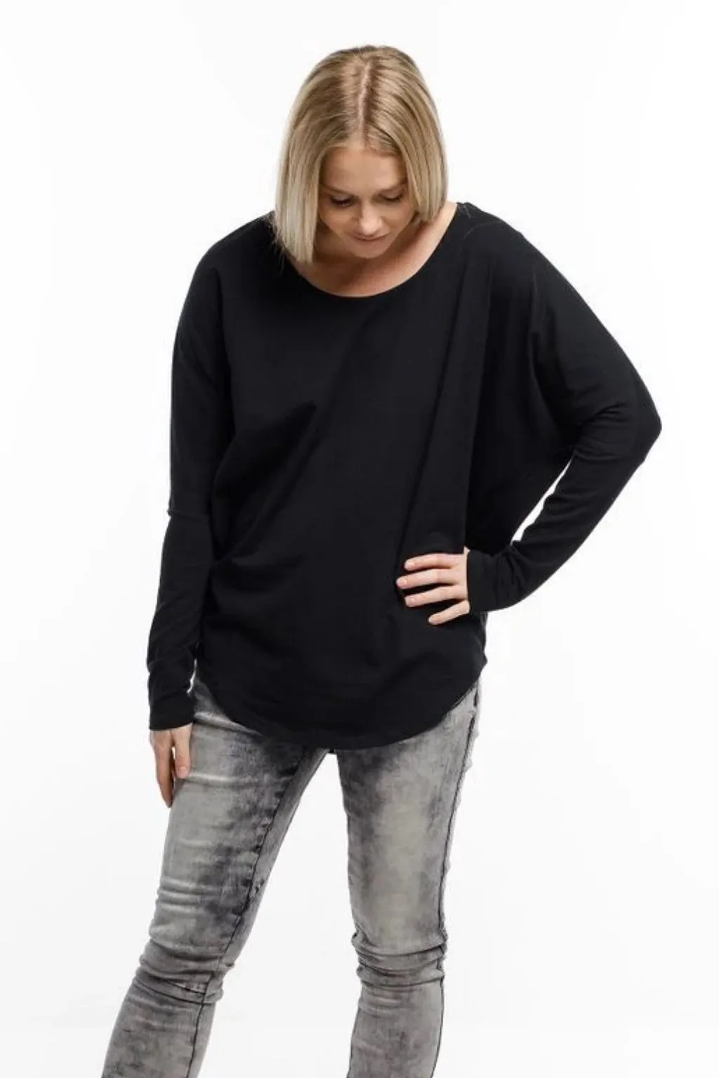 Batwing Tee - Black