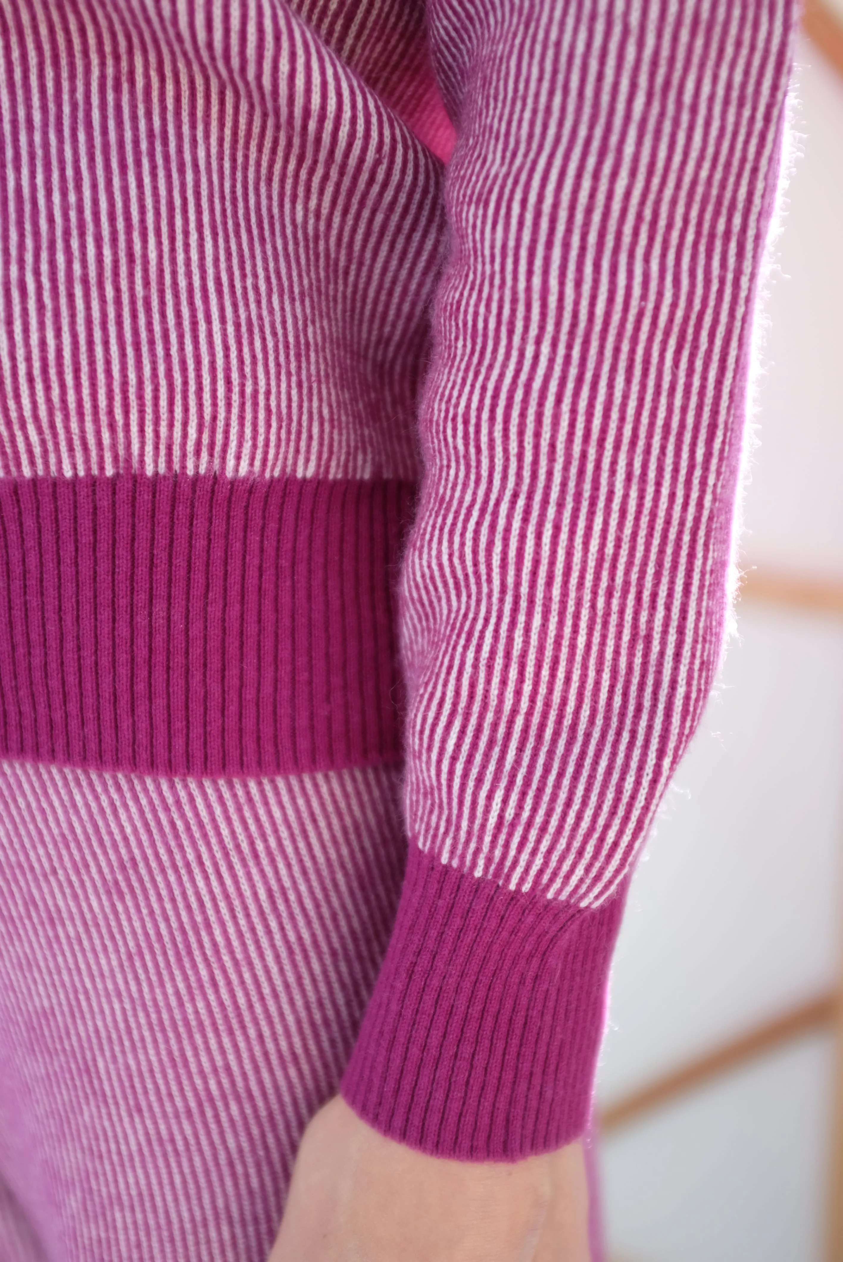 Beklina Cashmere Ribbed Crew Sweater Baya/Petal