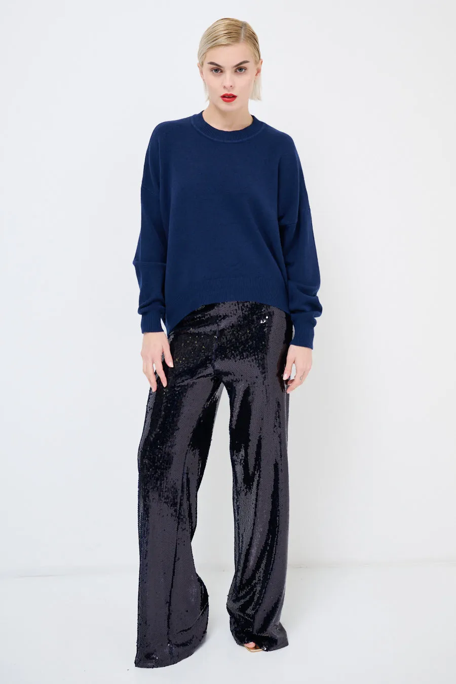 Classic crew neck sweater wholesale