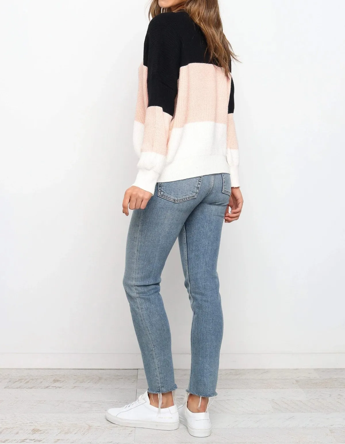 Loose Mid High Collar Contrast Sweater