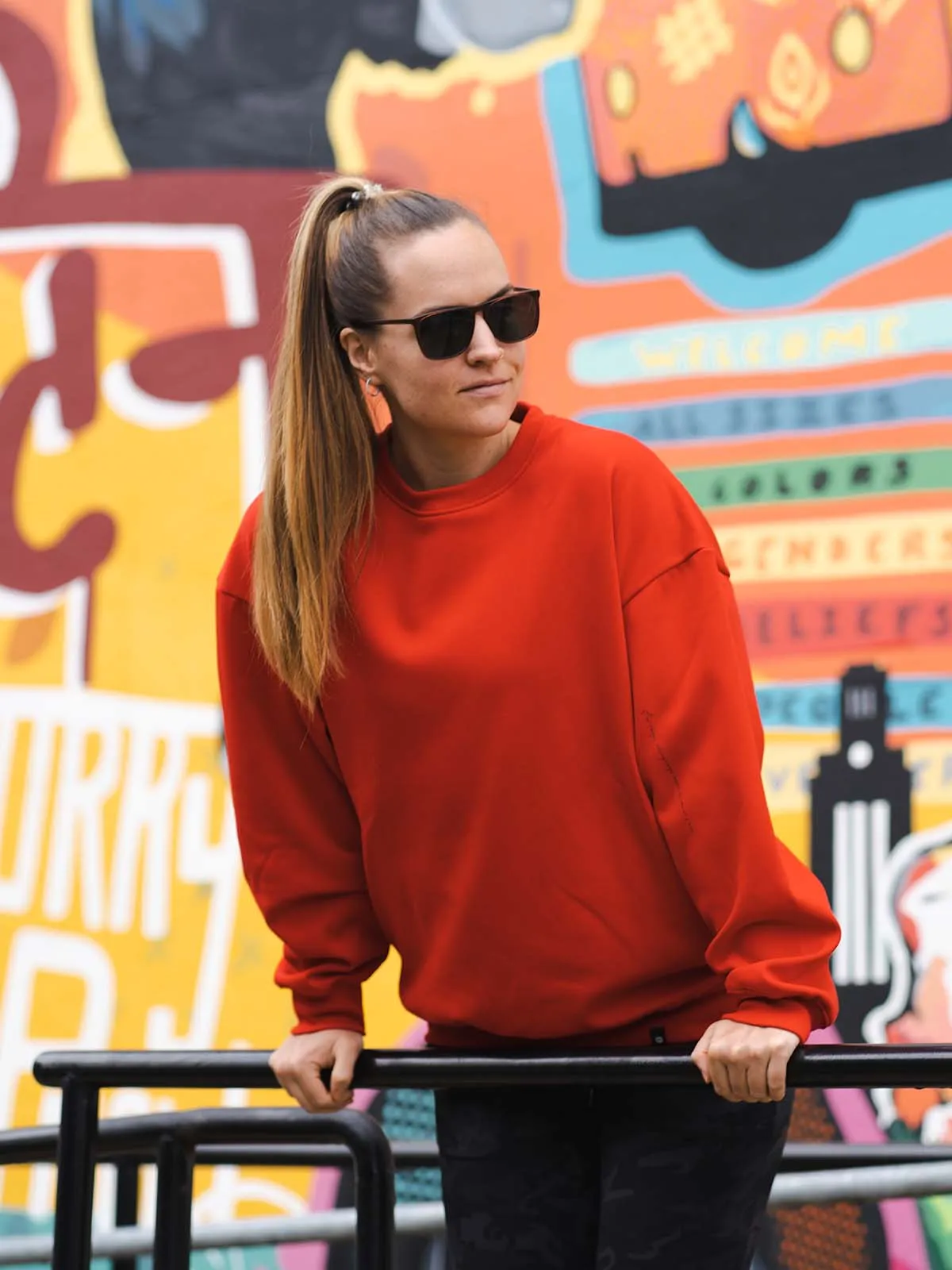 Notorious Sweater - Bright Red