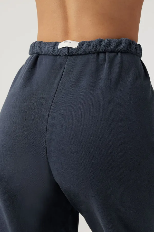 OVERSIZED JOGGER - WASHED NAVY