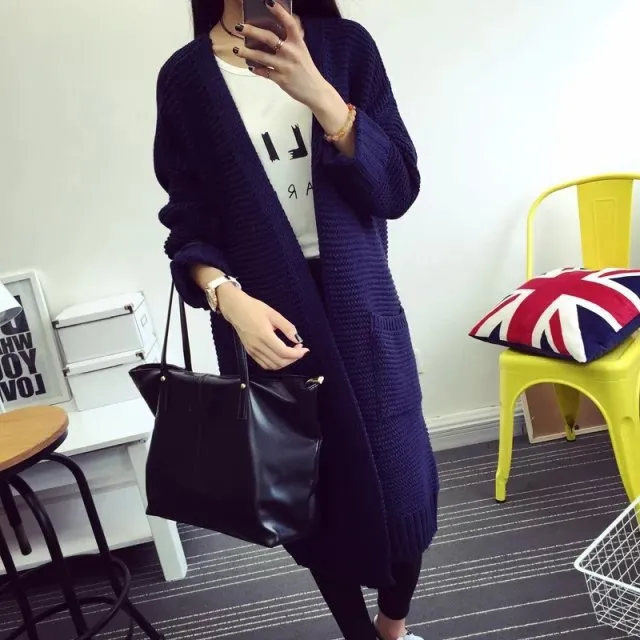 Women's Loose Double Pockets Knitted Cardigan Sweater